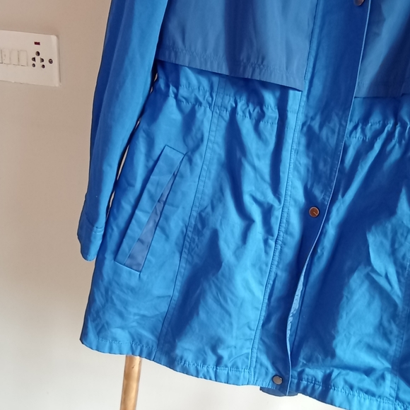 Korean Luxury Blue Coat - Picture 2 of 15